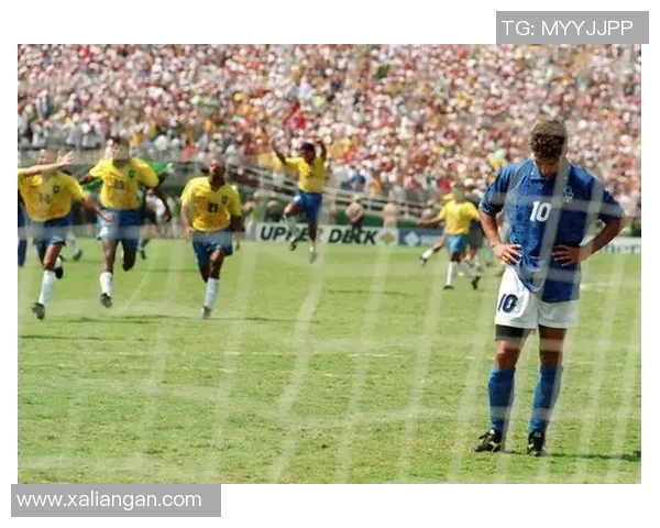 足球传奇巴乔的辉煌历程与经典瞬间全景展示